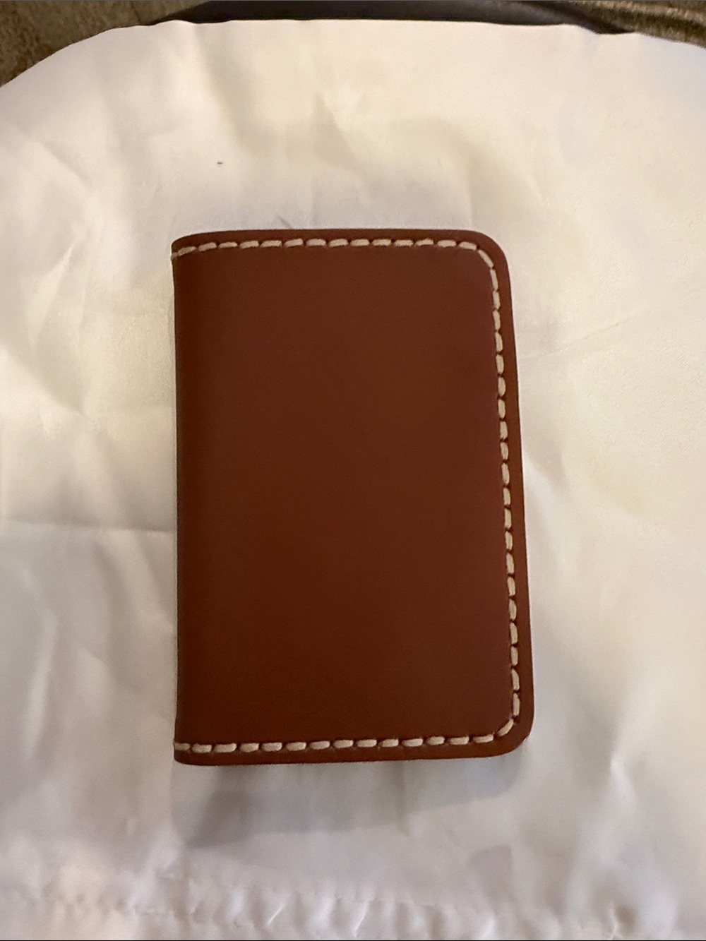Vavcraft men’s leather front pocket wallet.